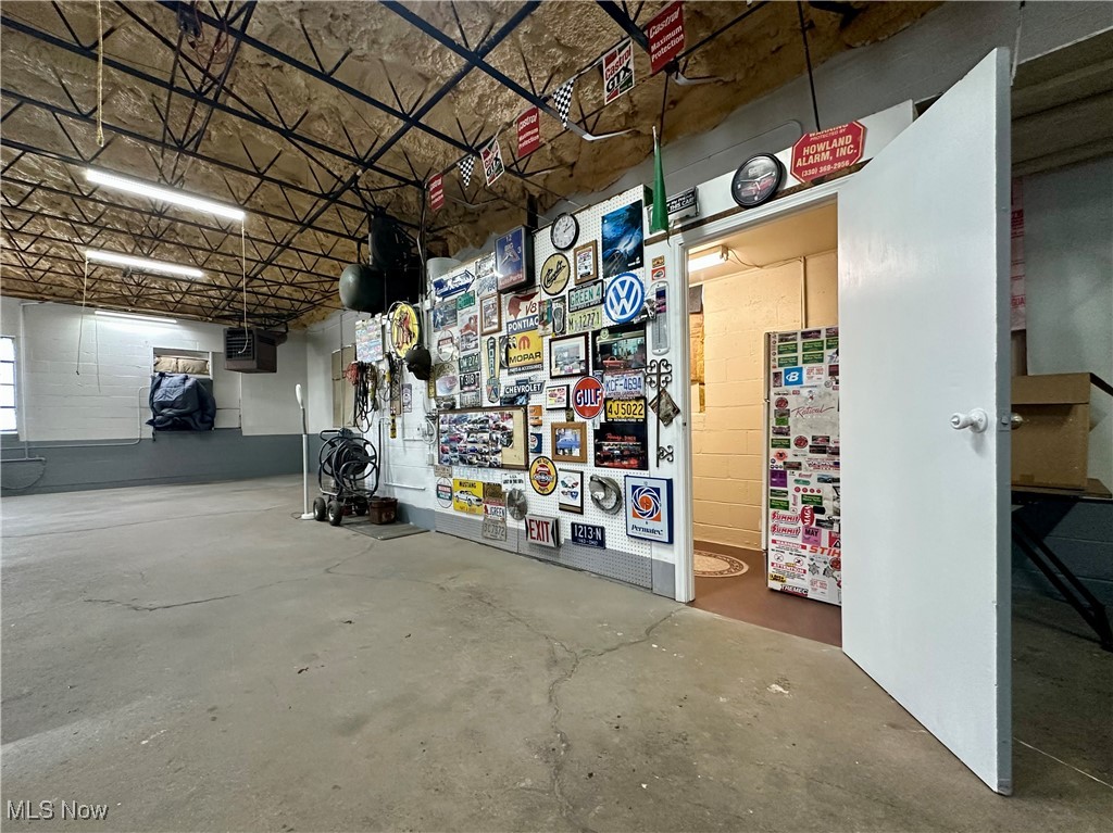 Niles City - Commercial Sale