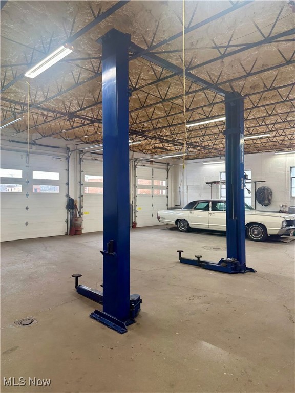 Niles City - Commercial Sale