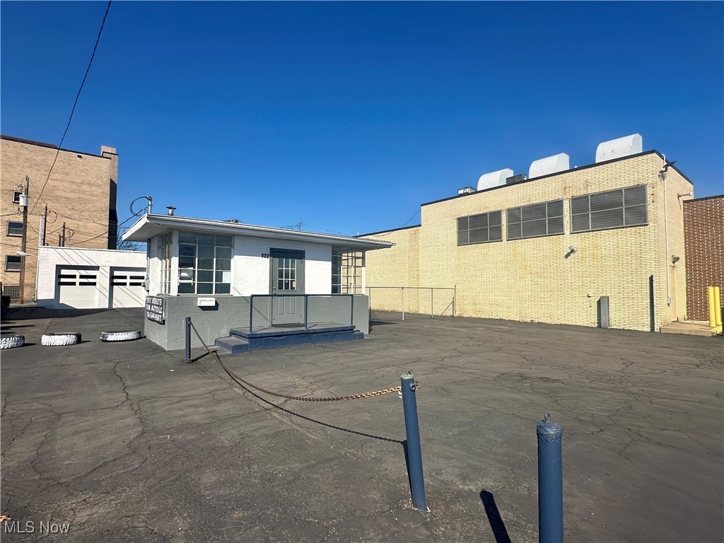 Niles City - Commercial Sale