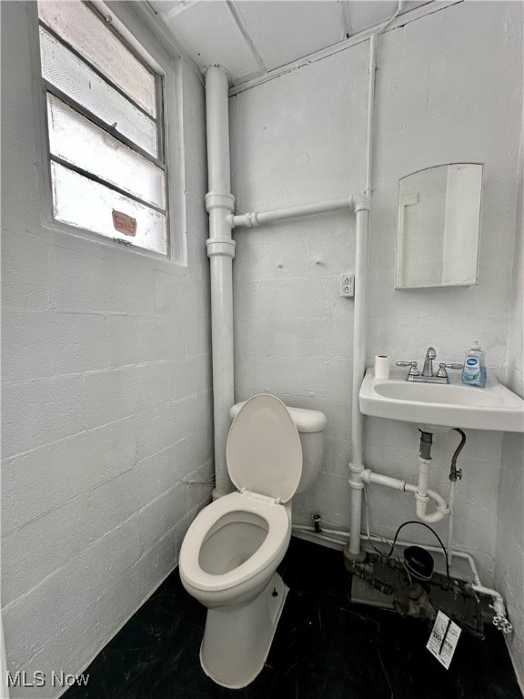 Niles City - Commercial Sale