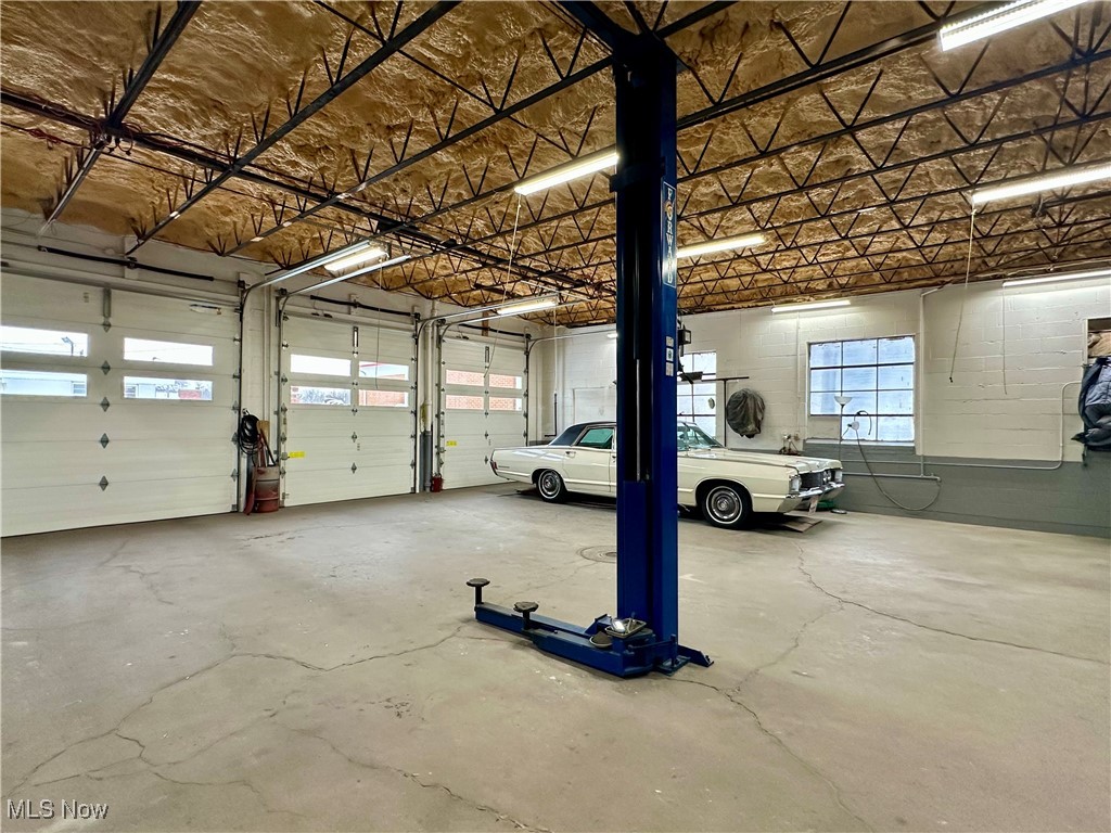 Niles City - Commercial Sale