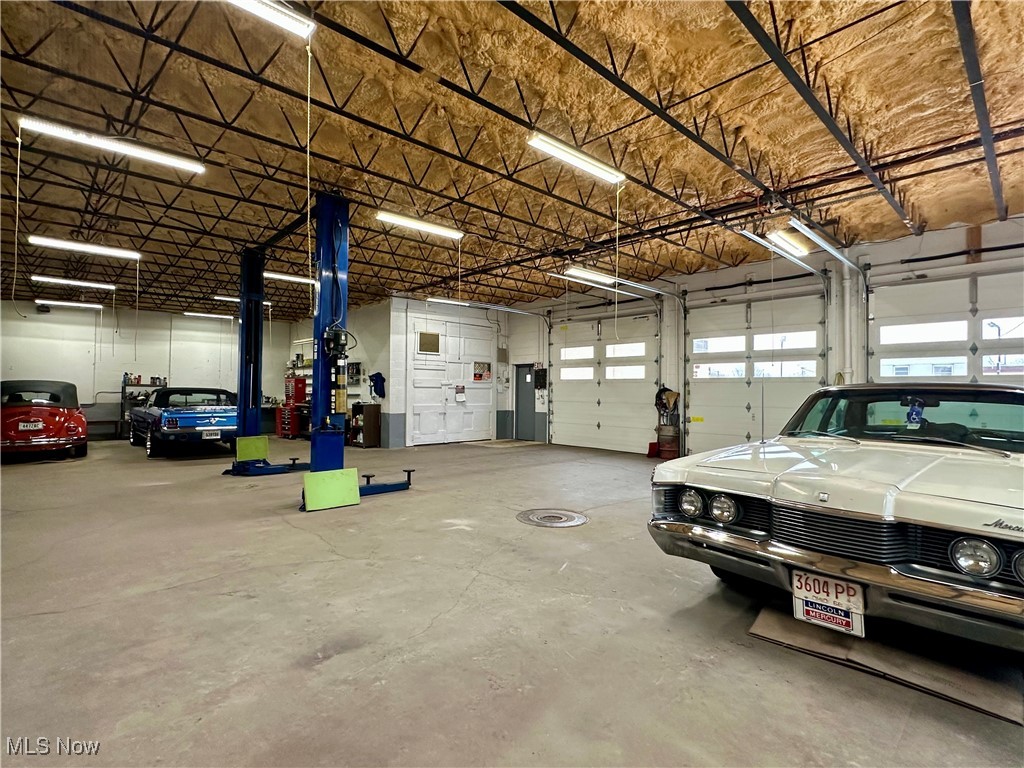 Niles City - Commercial Sale