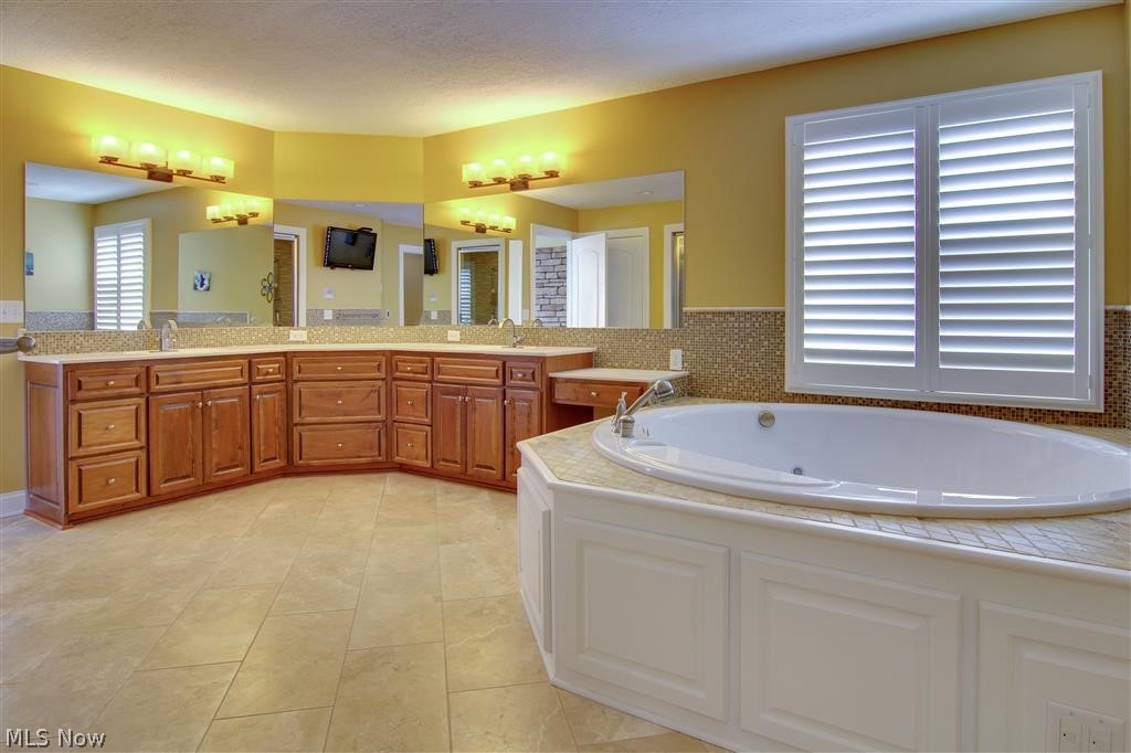 Glenmoor Estates - Residential