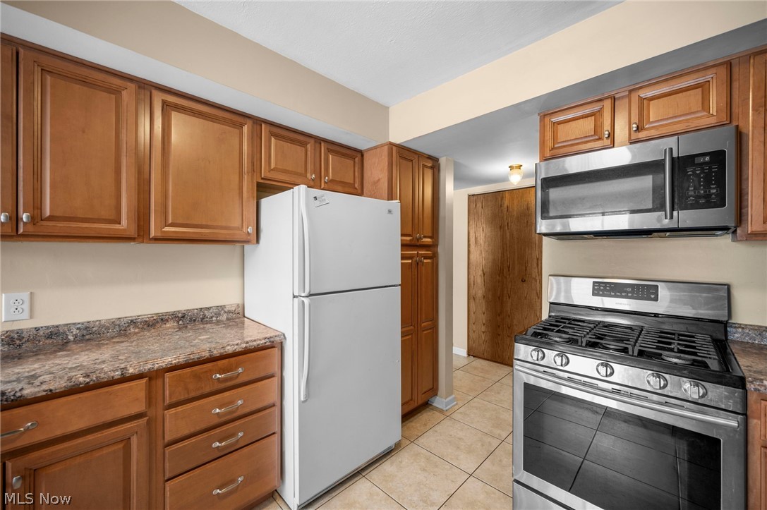 Juniper Hill Condo - Residential