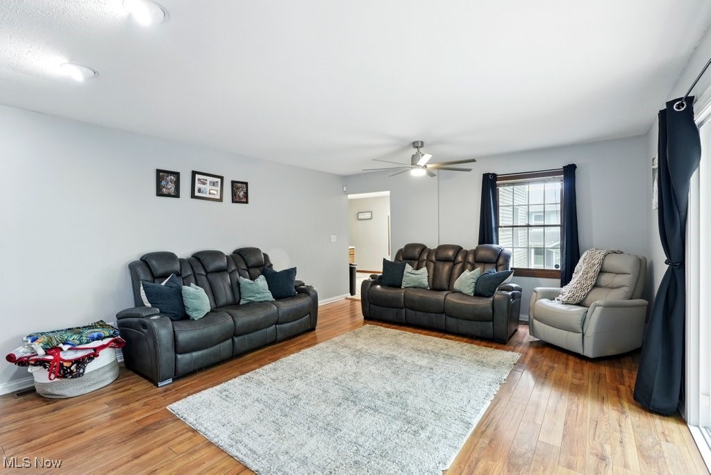 2932 Duquesne Drive, Stow, Ohio image 16