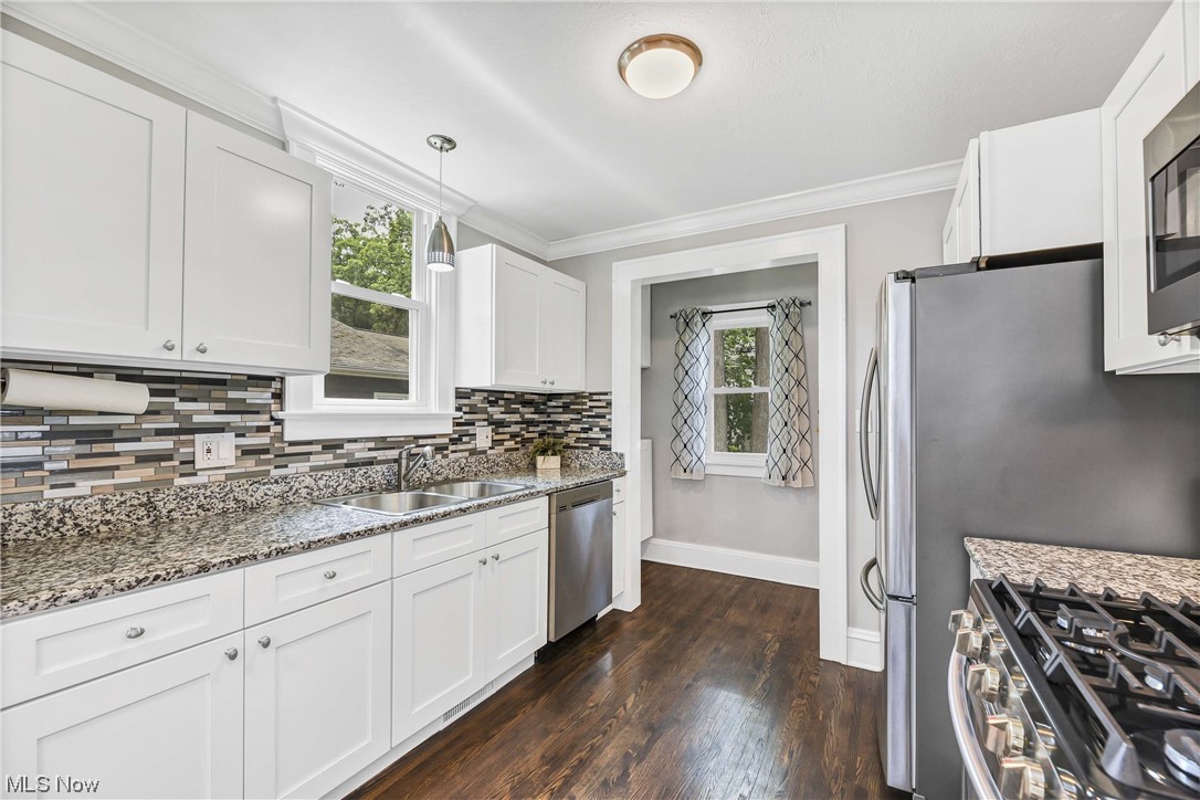 Elmwood Beach - Residential