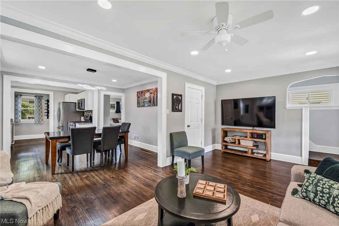 Elmwood Beach - Residential