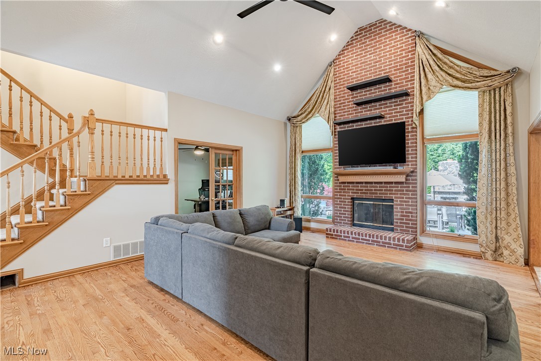 3283 Truxton Place, Avon, Ohio image 9