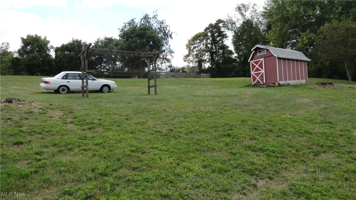 1788 Rolling Acres Road, New Cumberland, West Virginia image 33