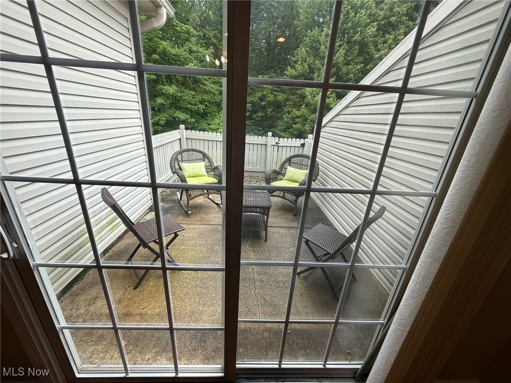 Clingan Xing Condo - Residential