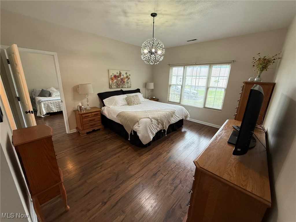 Clingan Xing Condo - Residential