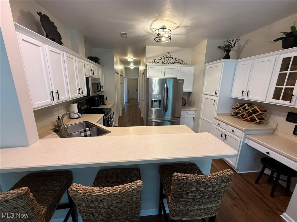 Clingan Xing Condo - Residential