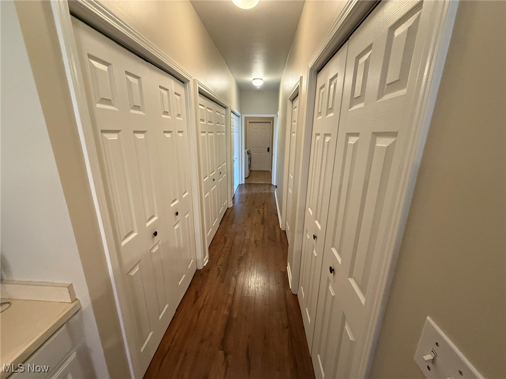 Clingan Xing Condo - Residential