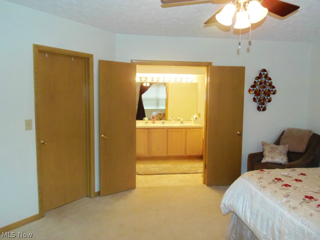 Forest Cove East Condo - Residential