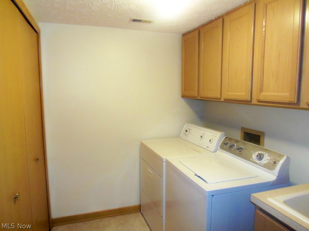 Forest Cove East Condo - Residential