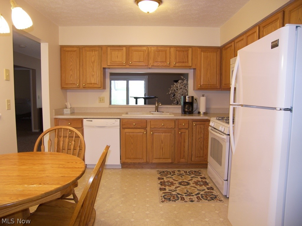 Heritage Glen Condo - Residential