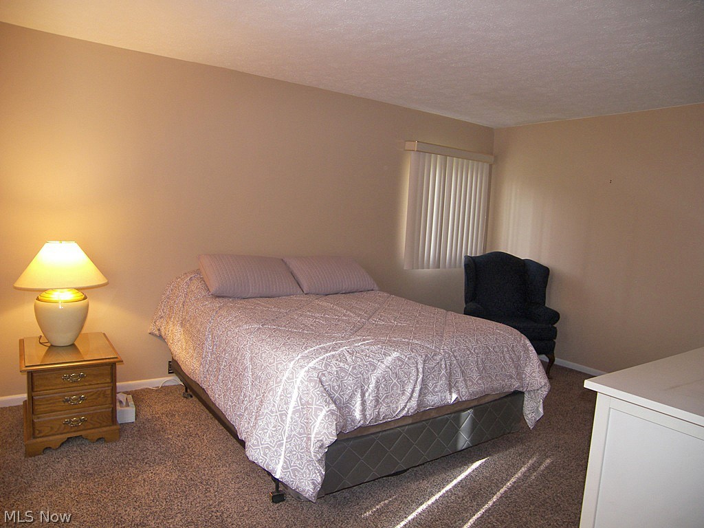 Heritage Glen Condo - Residential