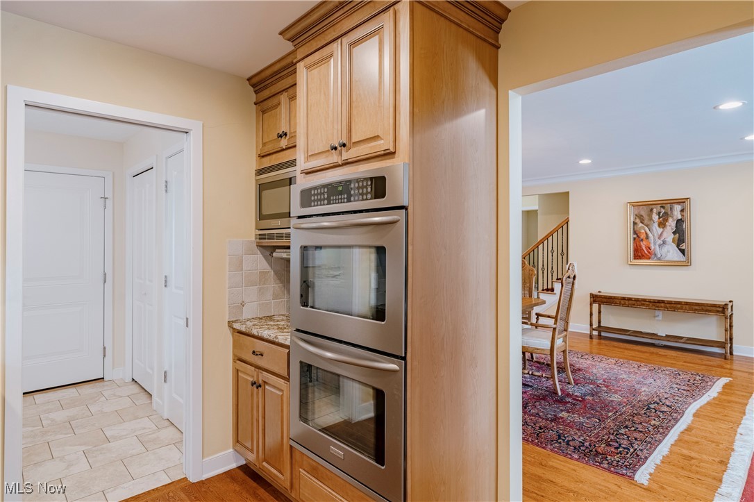 Fairwood Glen - Residential