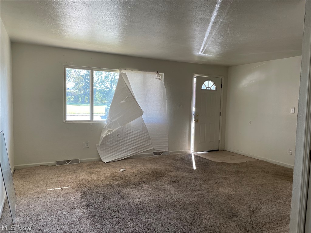 Banbury Village Condo - Residential