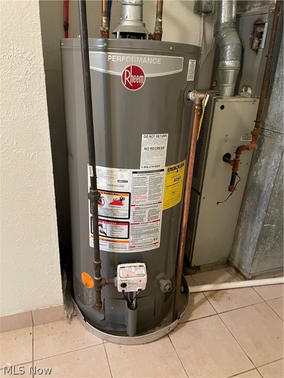 Banbury Village Condo - Residential