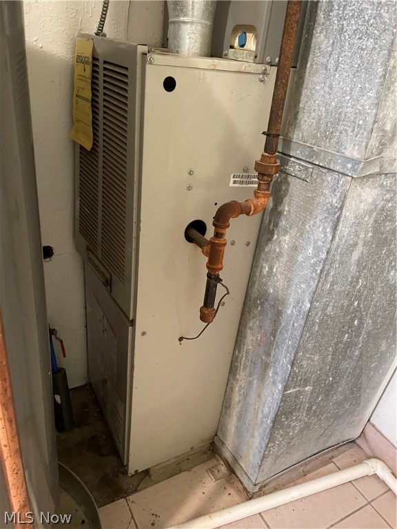 Banbury Village Condo - Residential