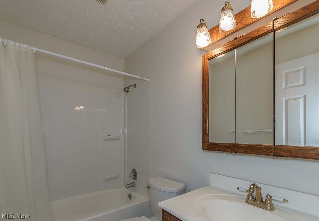 Geneva Sec 01 - Residential Income