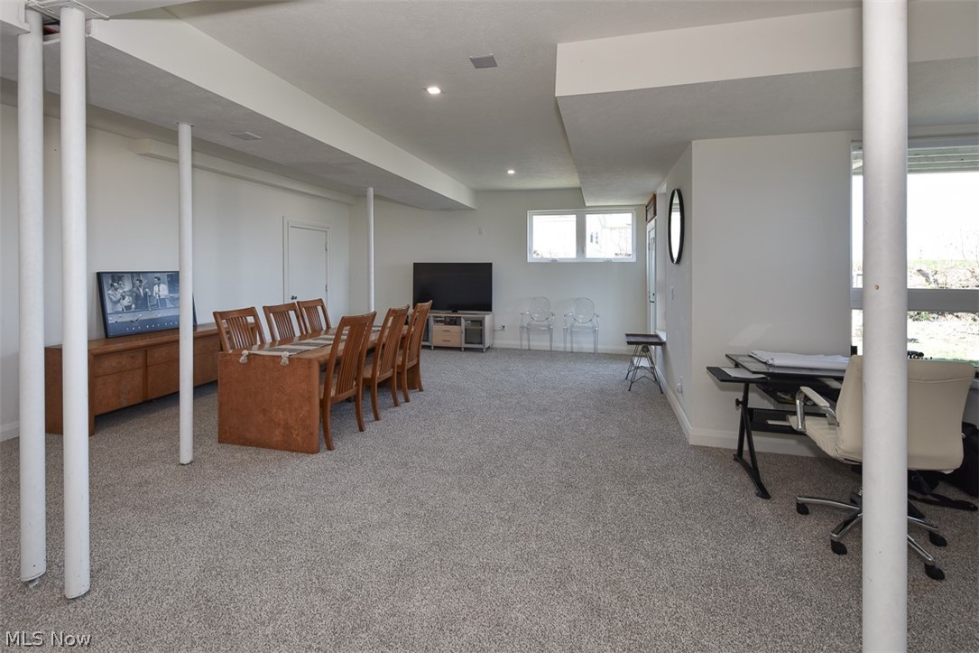 Sheffield Village, Ohio, 44054, United States, 3 Bedrooms Bedrooms, ,3 BathroomsBathrooms,Residential,Active,2035066