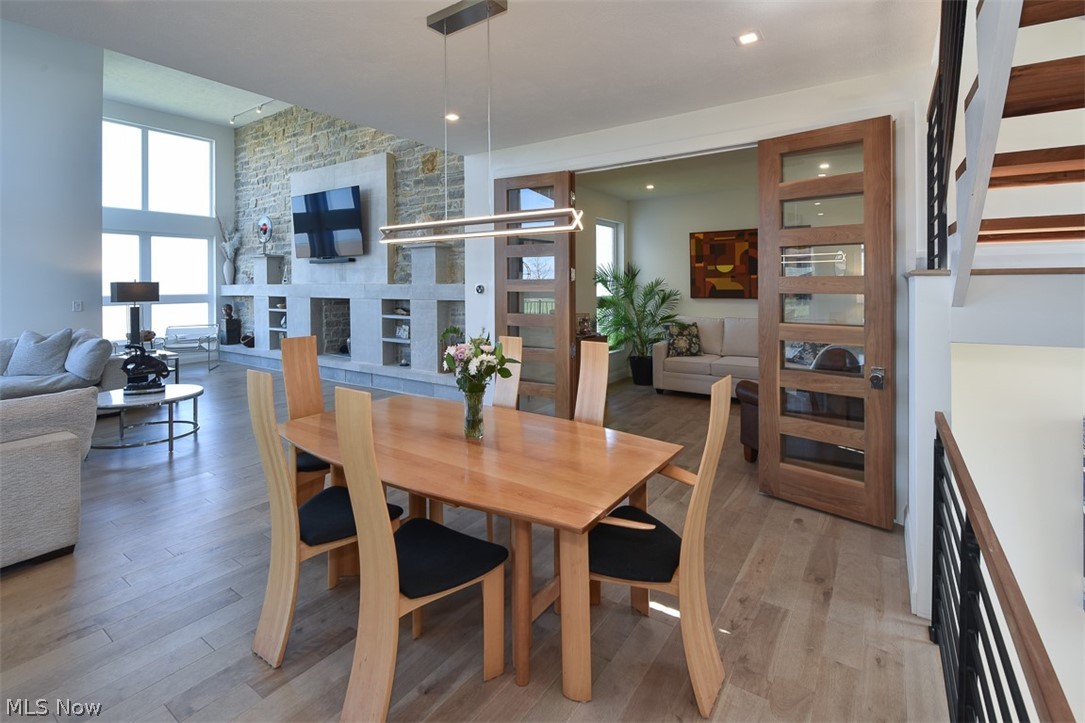 Sheffield Village, Ohio, 44054, United States, 3 Bedrooms Bedrooms, ,3 BathroomsBathrooms,Residential,Active,2035066