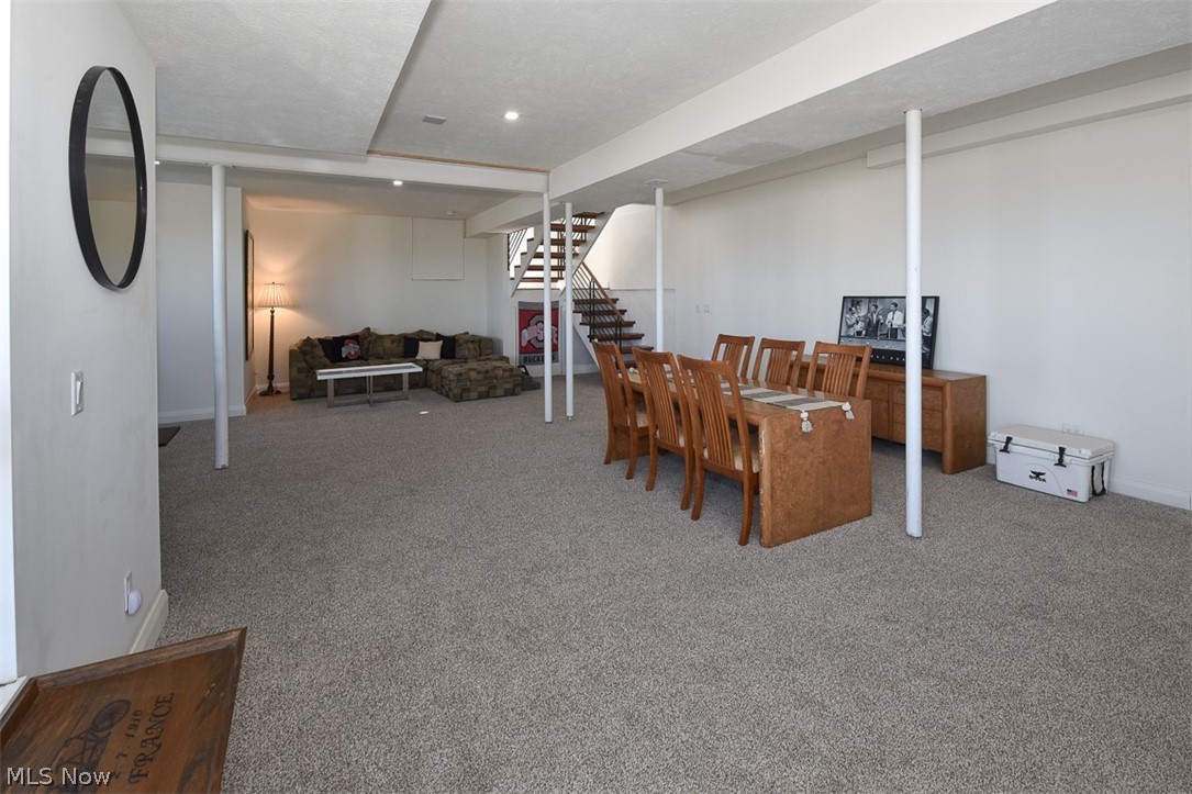 Sheffield Village, Ohio, 44054, United States, 3 Bedrooms Bedrooms, ,3 BathroomsBathrooms,Residential,Active,2035066