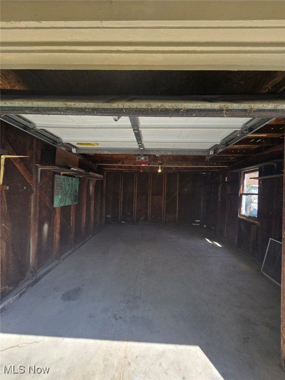 Cedar Center - Residential Lease