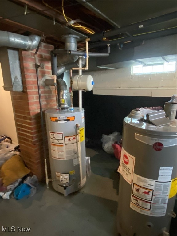 Cedar Center - Residential Lease