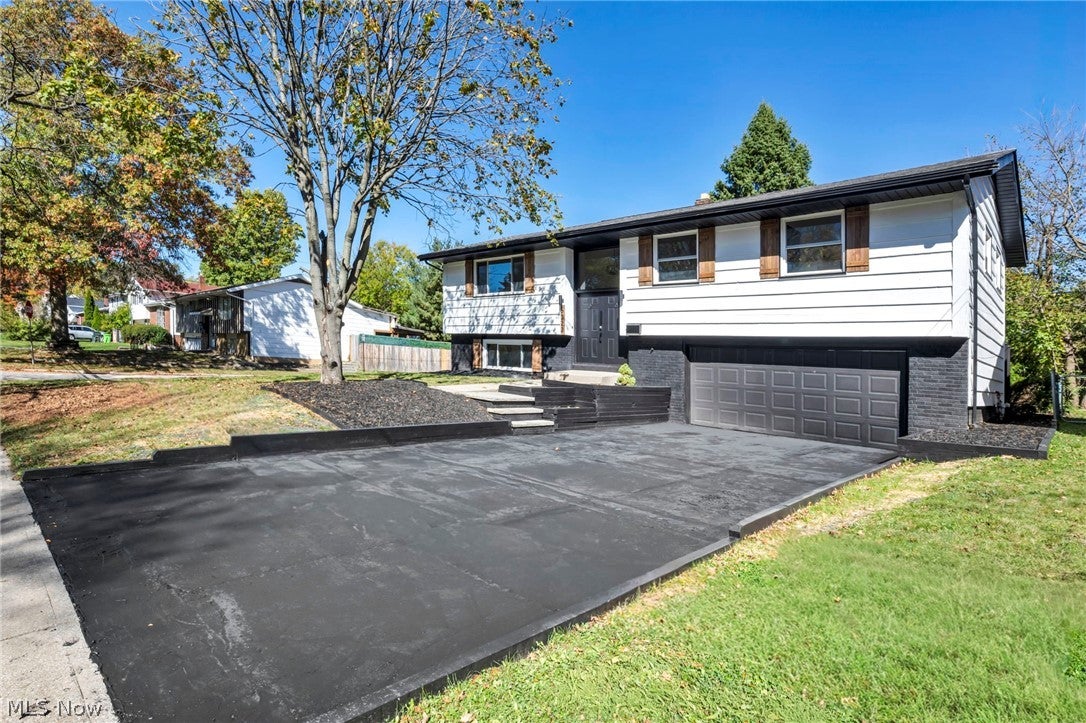 6323 Turney Road