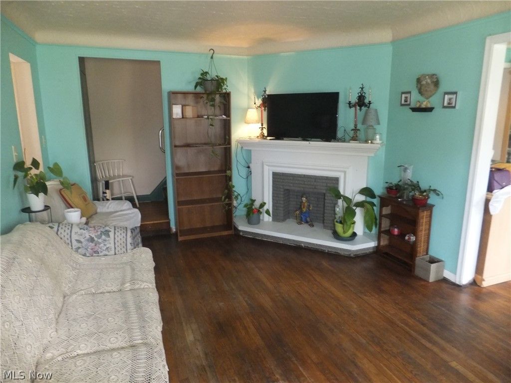 Photo of 4397 W 60th Street, Cleveland, OH 44144 (MLS # 5205582)