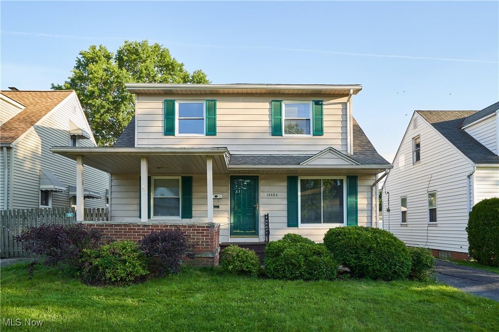 Photo of 14404 Tokay Avenue, Maple Heights, OH 44137 (MLS # 5175662)