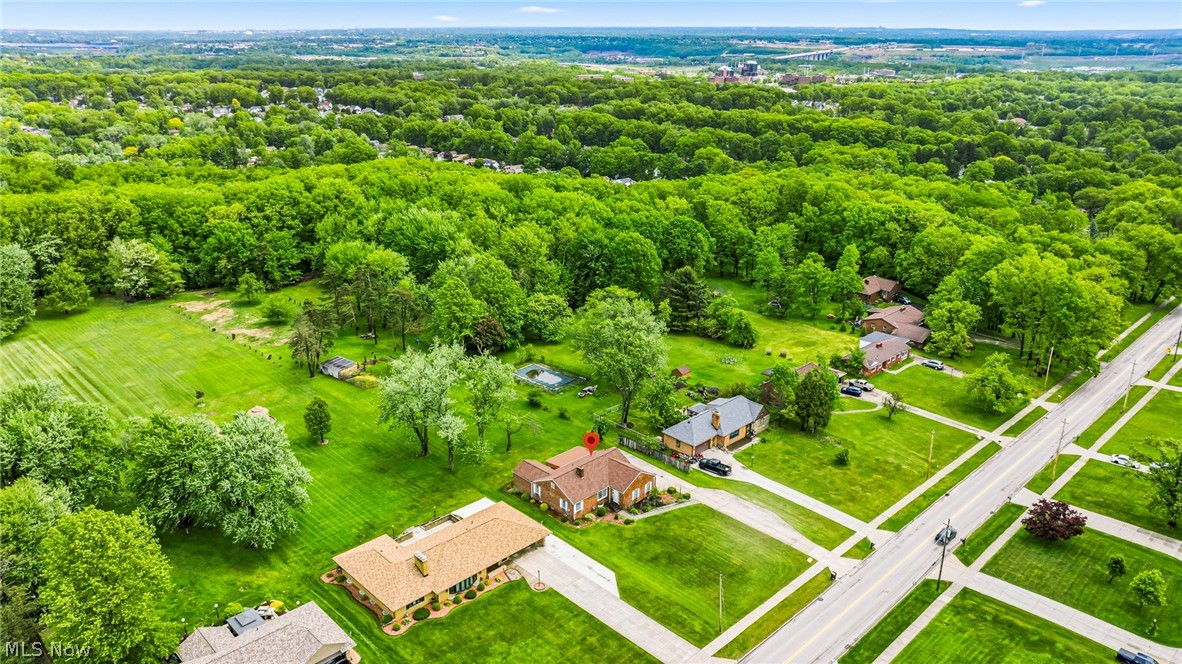 West/Cuyahoga River - Residential