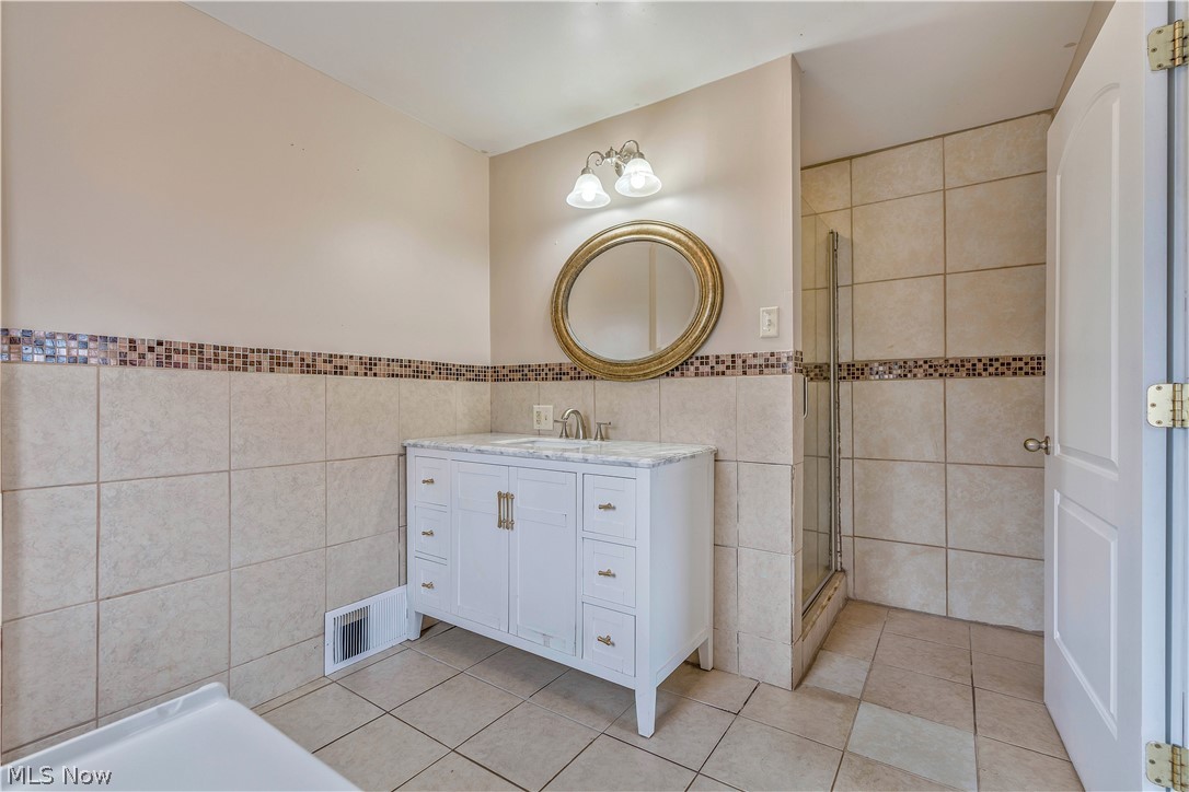 Oscar J Singers Allotment - Residential