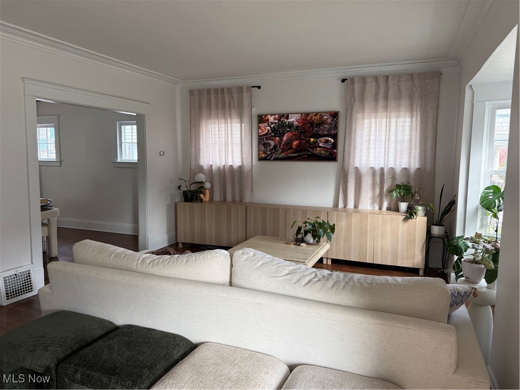 Edgewater Land Co - Residential Lease