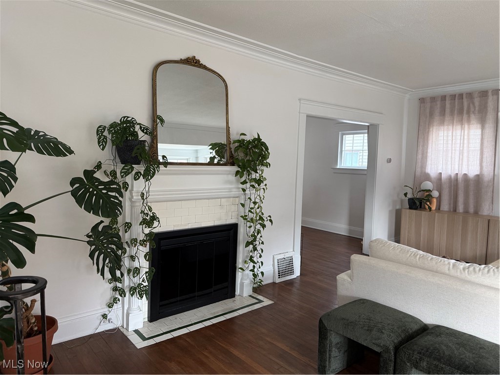 Edgewater Land Co - Residential Lease