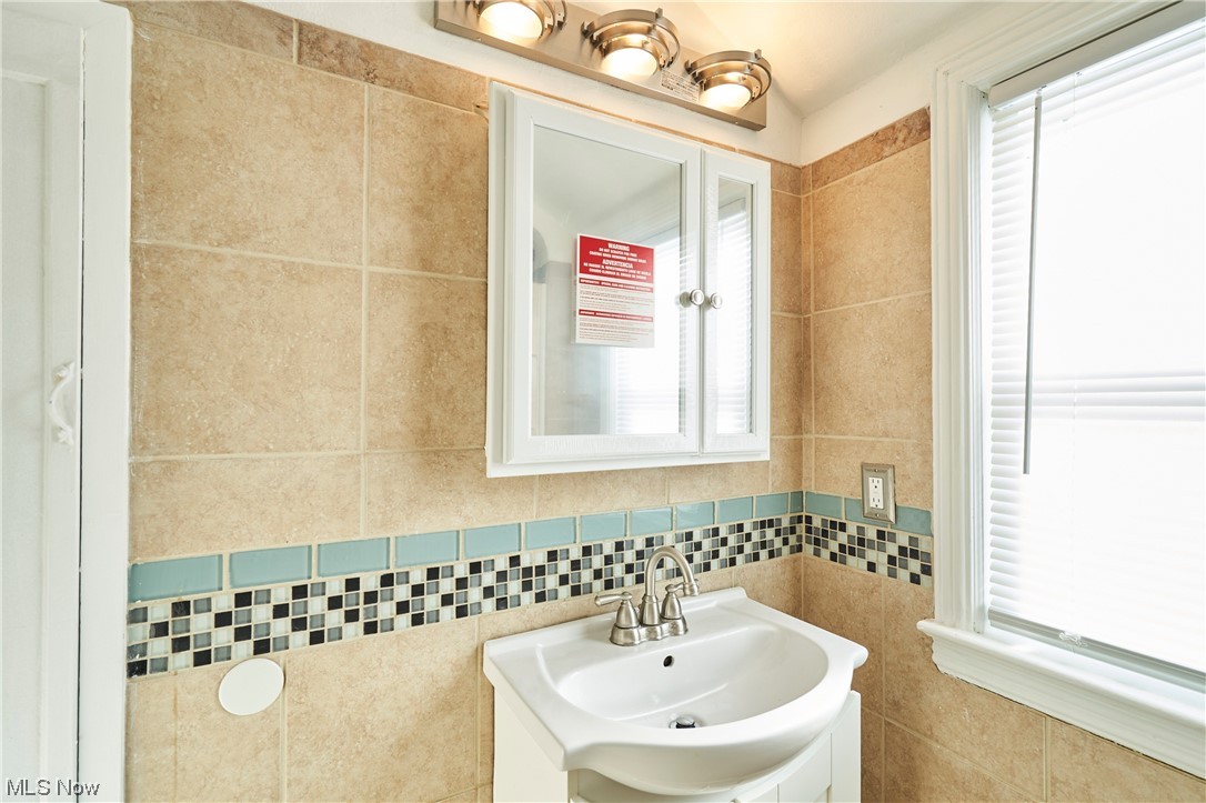 W S & C A Welants Ctr Hwy - Residential