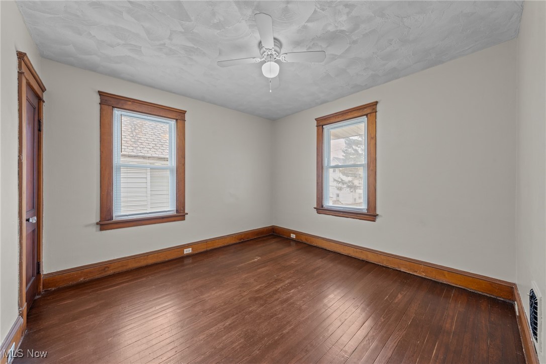 Cleveland, Ohio 44102, United States, 5 Bedrooms Bedrooms, ,2 BathroomsBathrooms,Residential,Pending,82885