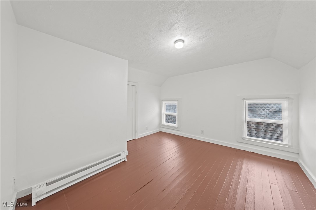 Cleveland, Ohio 44102, United States, 5 Bedrooms Bedrooms, ,2 BathroomsBathrooms,Residential,Pending,82885