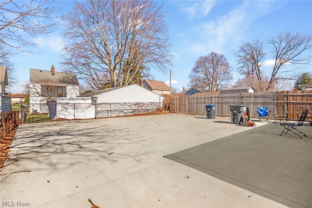 Linwood - Residential Income