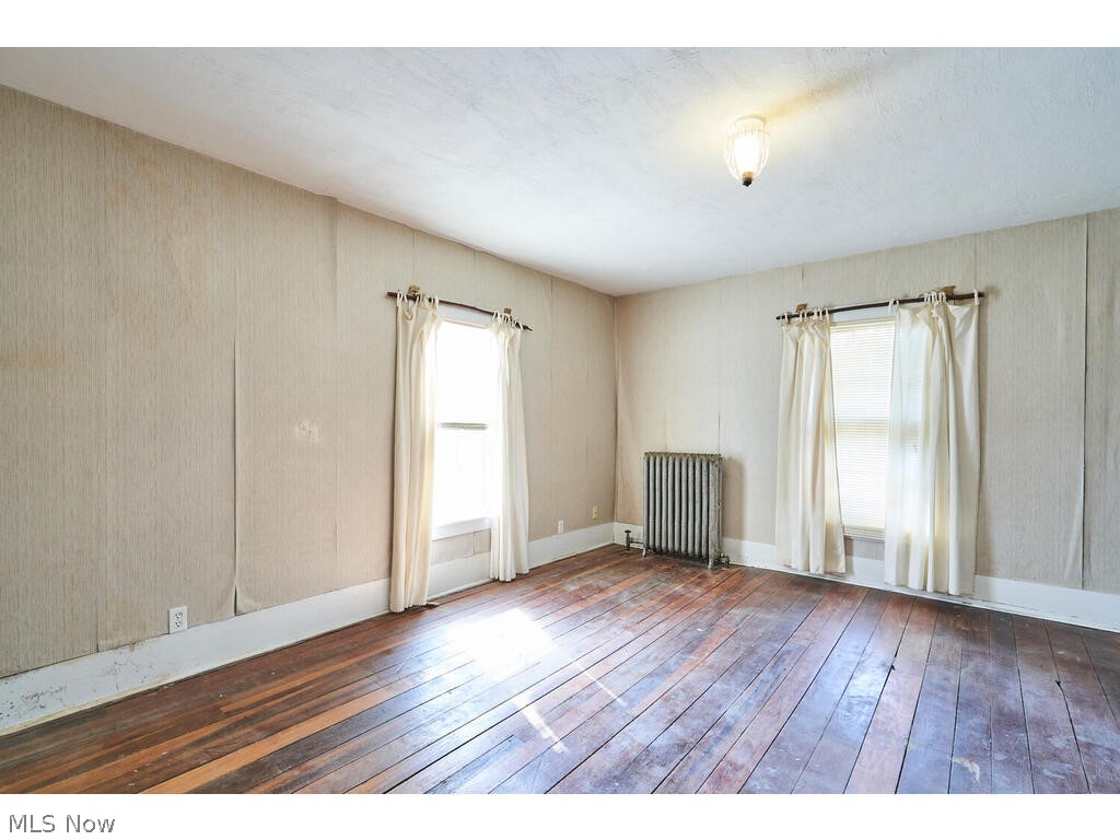 Village/Richfield 01 - Residential