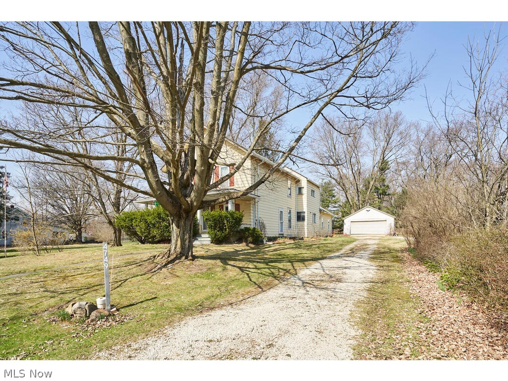 Village/Richfield 01 - Residential