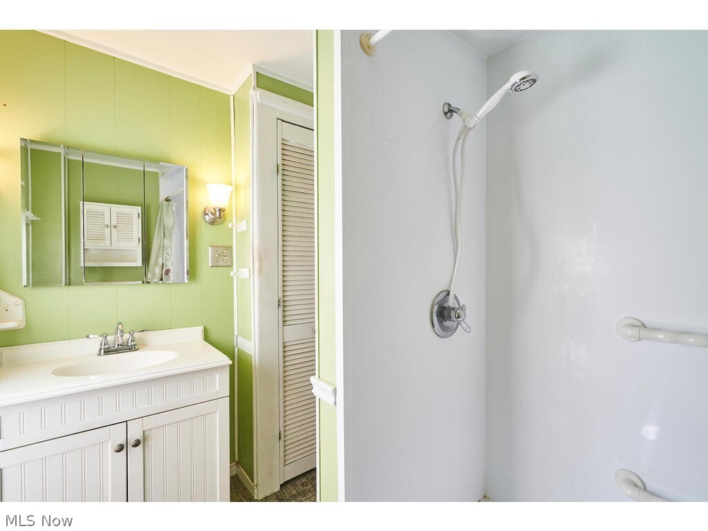 Village/Richfield 01 - Residential