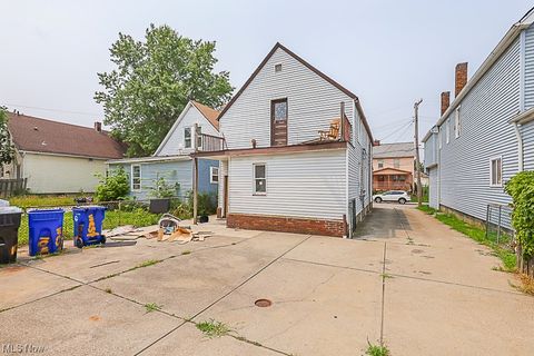 Duplex in Cleveland OH 3035 104th Street 31.jpg