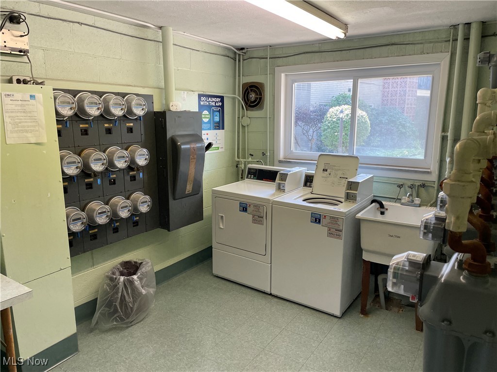 Golden Gate Villa - Residential