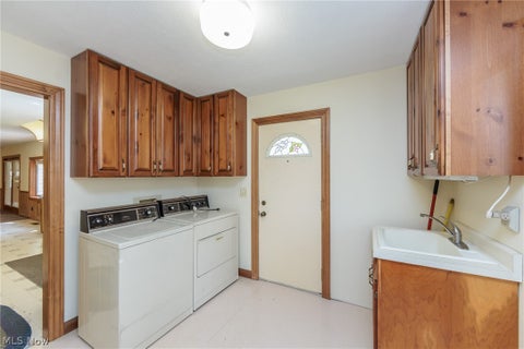 Tiny photo for 524 Arlington Boulevard, Newton Falls, OH 44444 (MLS # 5239286)