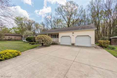 Tiny photo for 524 Arlington Boulevard, Newton Falls, OH 44444 (MLS # 5239286)