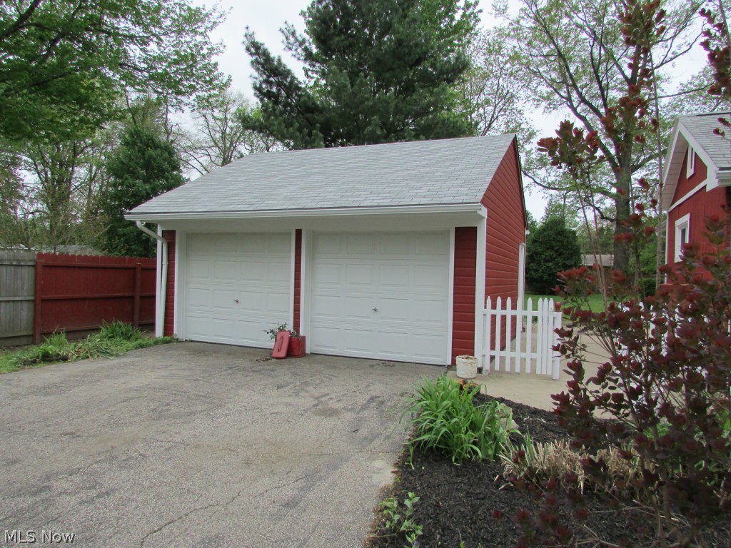 Mentor Park Acres - Residential